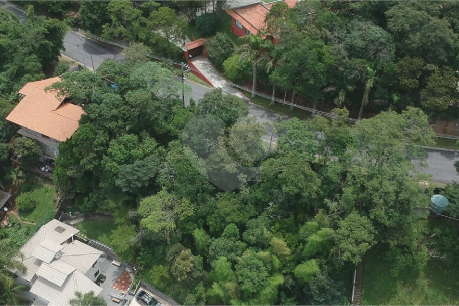 Casa à venda com 3 suítes no condomínio Alpes da Cantareira, Mairiporã - SP