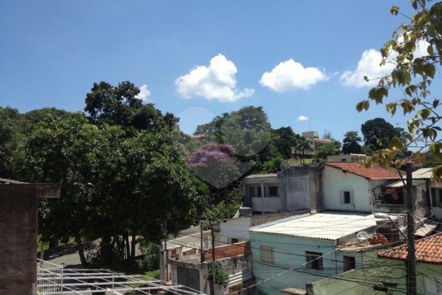 Sobrado à venda com 3 quartos, sendo 1 suíte, em Vila Nova Cachoeirinha, São Paulo, SP