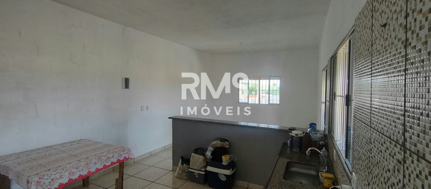 Chácara à venda com 2 quartos, sendo 1 suíte, em Aboboras, Laranjal Paulista, SP