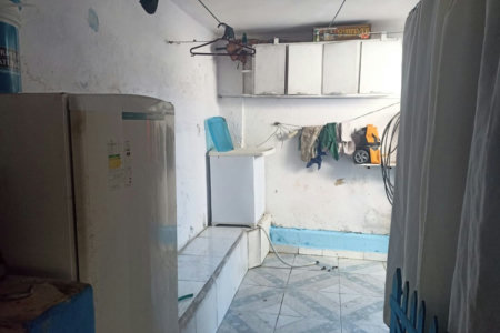 Casa com 2 dormitórios à venda, 244 m² por R$ 460.000,00 - Parque Bitaru - São Vicente/SP