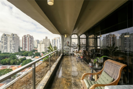 Apartamento à venda com 4 suítes em Brooklin, São Paulo, SP