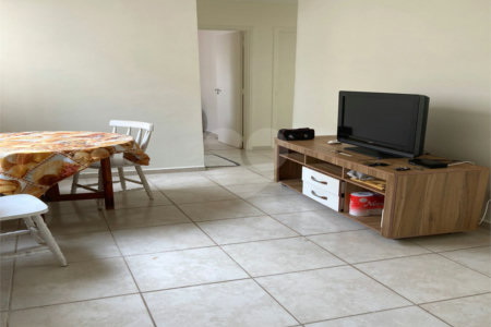 Apartamento à venda com 3 quartos, sendo 1 suíte - no condomínio Carlos Magno, São Carlos - SP