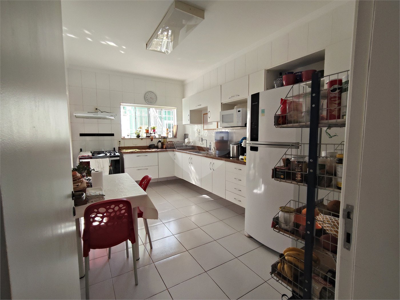 Casa para alugar com 6 quartos, sendo 4 suítes,  no Centro, Itapetininga, SP