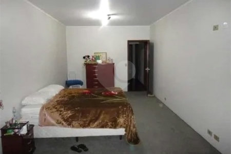 Casa à venda com 4 quartos em Jardim dos Prados, São Paulo, SP