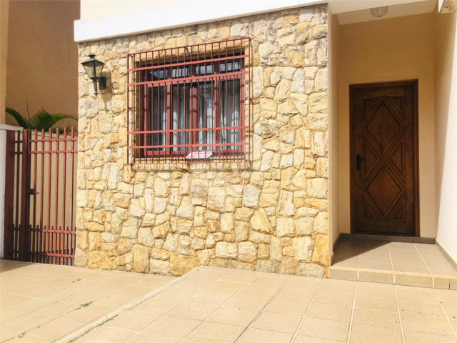 Sobrado à venda com 2 quartos em Santana, São Paulo, SP