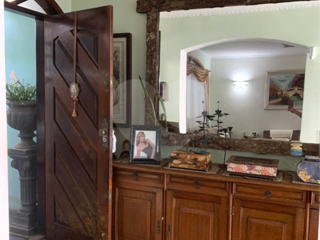 Casa à venda com 3 quartos, sendo 2 suítes,  em Vila Constança, São Paulo, SP