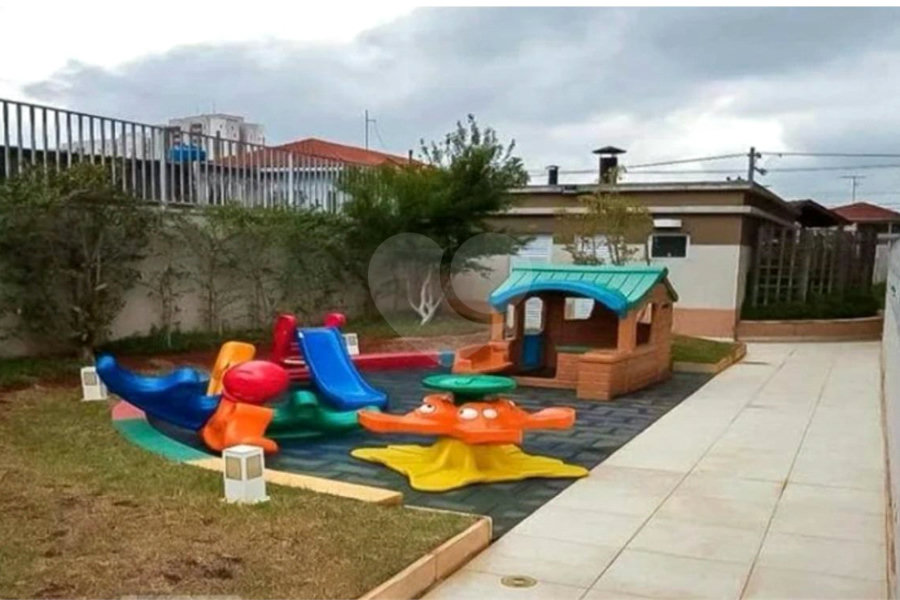 Apartamento à venda com 3 quartos, sendo 1 suíte,  em Vila Maria Alta, São Paulo, SP