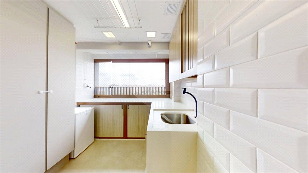 Apartamento à venda com 3 suítes em Brooklin, São Paulo, SP