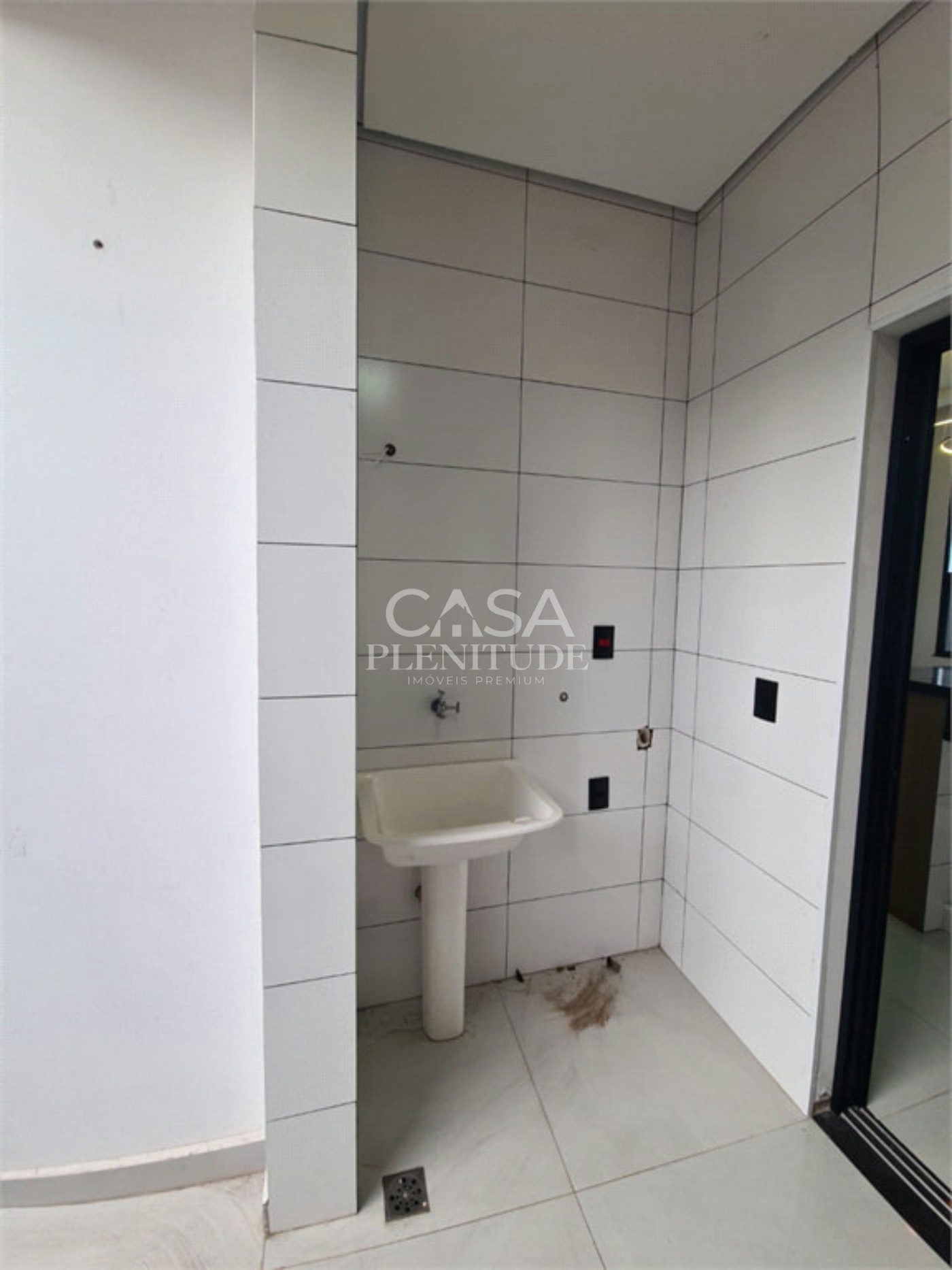 Casa em condomínio à venda com 3 quartos, sendo 1 suíte,  em Jardim Novo Horizonte, Sorocaba, SP
