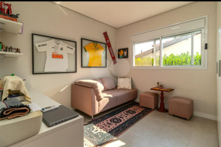 Casa à venda com 3 quartos, sendo 1 suíte,  no condomínio Vale do Lago, Sorocaba - SP