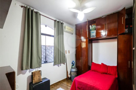 Casa à venda com 3 quartos, sendo 1 suíte, em Parque das Nações, Santo André, SP
