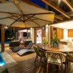 Casa à venda com 4 quartos, sendo 2 suítes,  no condomínio Praia Bella, Mata de São João - BA