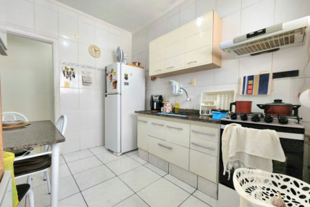 Apartamento próximo da praia com 2 dormitórios à venda, 85 m² por R$ 449.000 - Gonzaga - Santos/SP