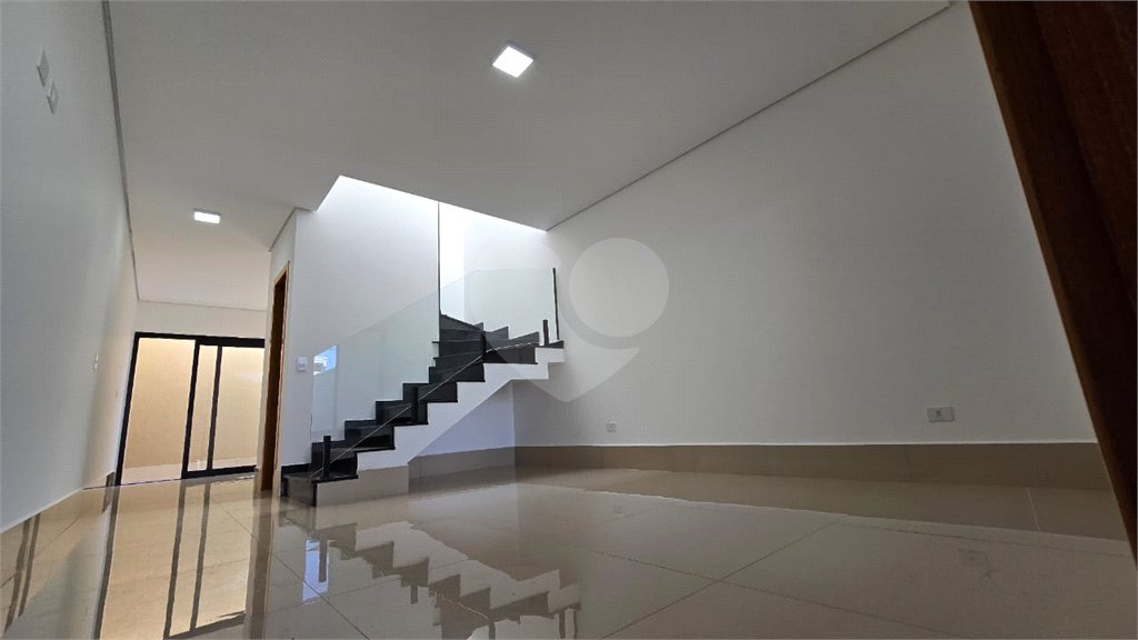 Sobrado à venda com 3 quartos, sendo 1 suíte, em Jardim Maristela, São Paulo, SP