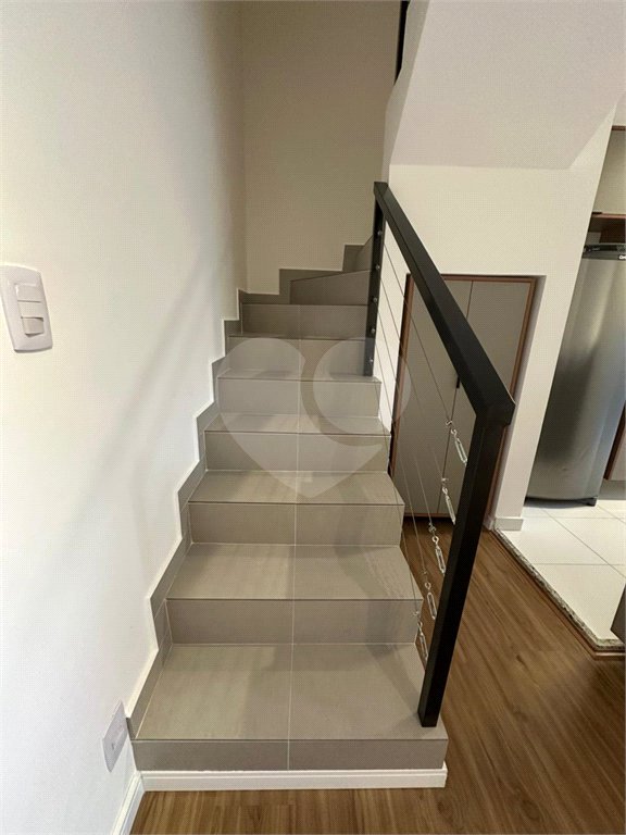 Apartamento à venda com 2 quartos, sendo 1 suíte, em Bairro do Cambará, São Roque, SP