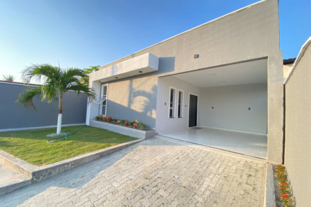 Casa à venda com 3 quartos, sendo 2 suítes, no condomínio PORTO LAGOA, Aquiraz - CE