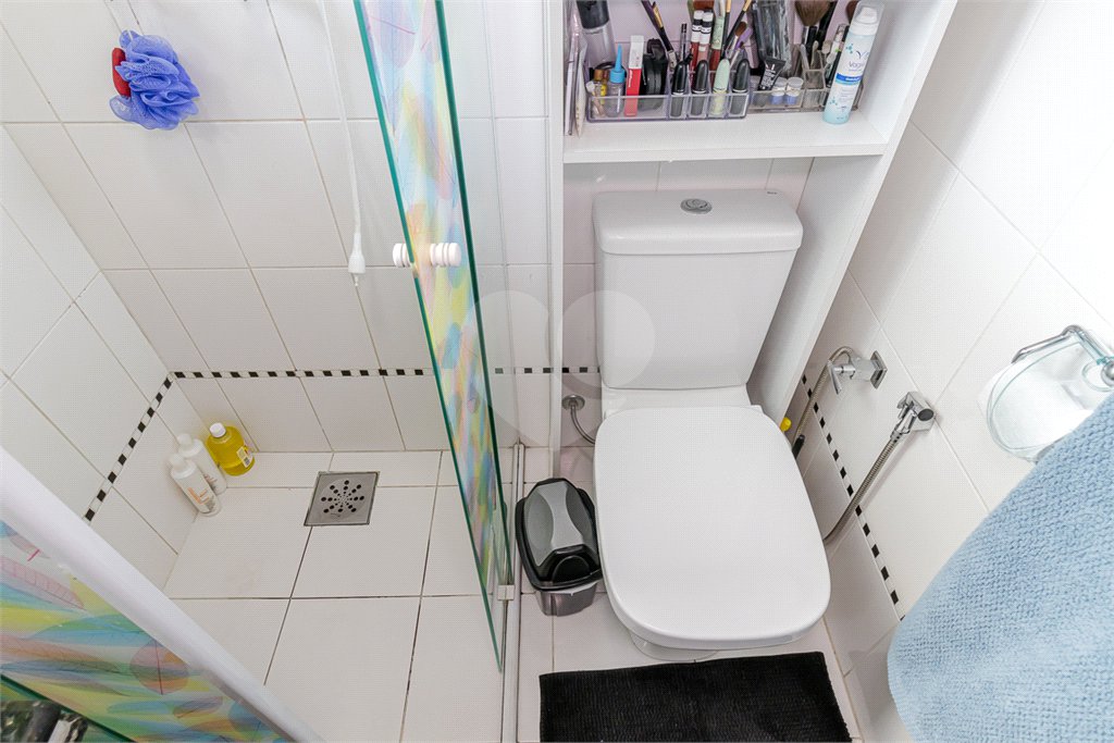 Casa à venda com 3 quartos, sendo 1 suíte, no condomínio Mirante Bello, São Paulo - SP