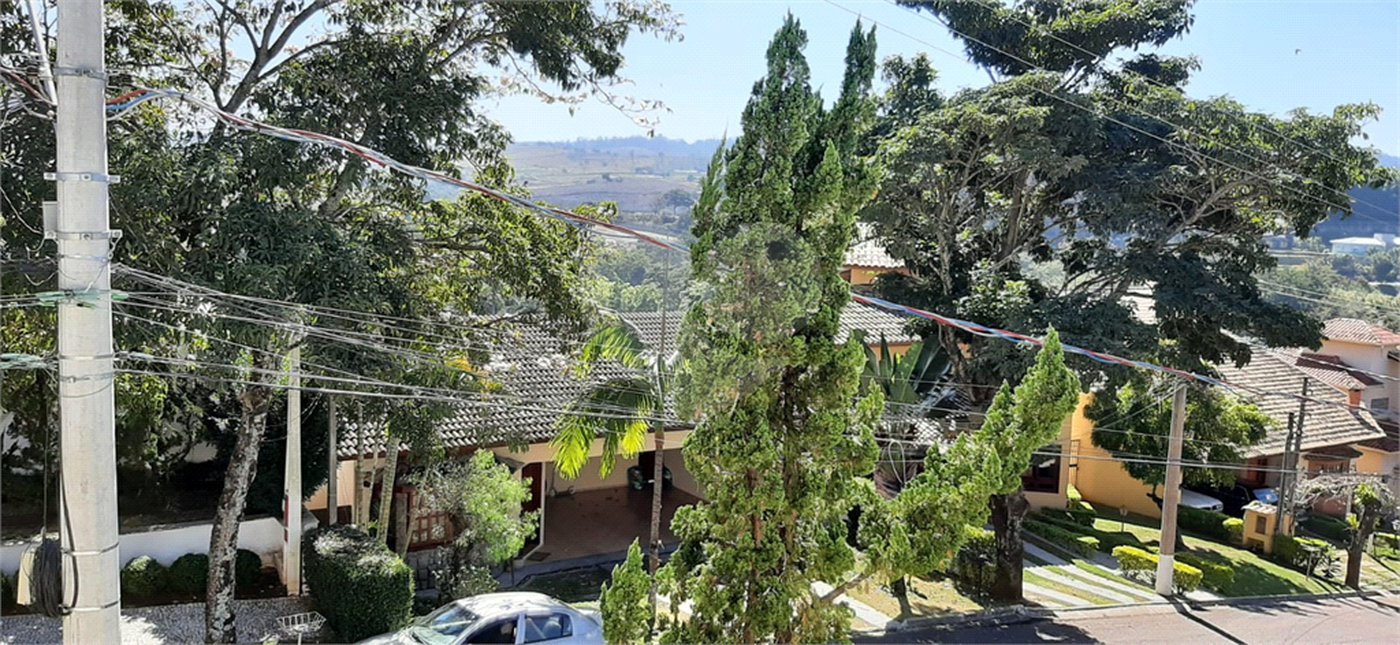 Belíssima casa Alto Padrão - Louveira