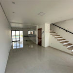 Sobrado à venda com 3 quartos, sendo 1 suíte,  em Jardim Esperança, Mogi das Cruzes, SP