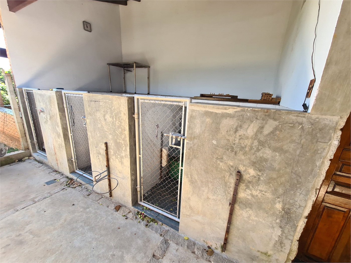 Chácara à venda com 4 quartos, sendo 2 suítes, em Parque Valinhos, Valinhos, SP