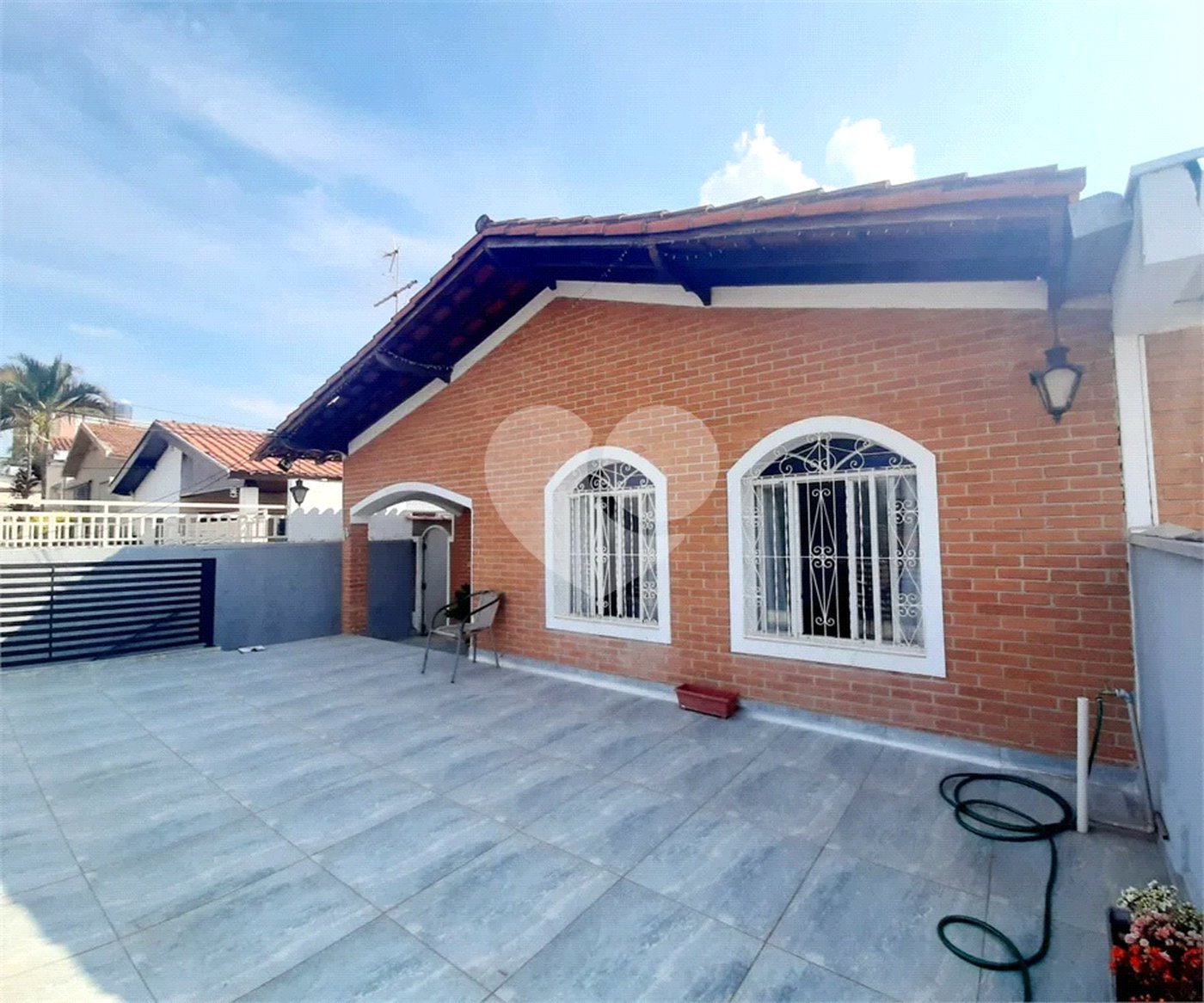 Casa Térrea à venda com 3 quartos, sendo 1 suíte, no Centro, Vinhedo, SP