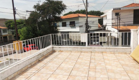 Sobrado à venda com 3 quartos, sendo 1 suíte,  em Jabaquara, São Paulo, SP