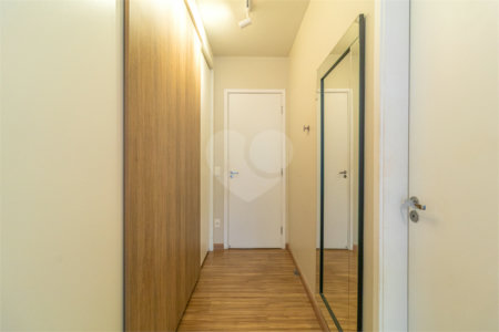 Apartamento à venda com 3 quartos, sendo 1 suíte,  em Morumbi, São Paulo, SP