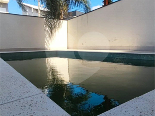 Casa à venda com 3 quartos, sendo 1 suíte,  no condomínio Terras de São Fernando, Cotia - SP