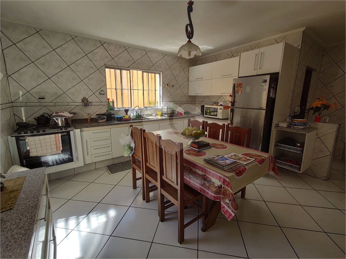 Sobrado à venda com 3 quartos em Tremembé, São Paulo, SP