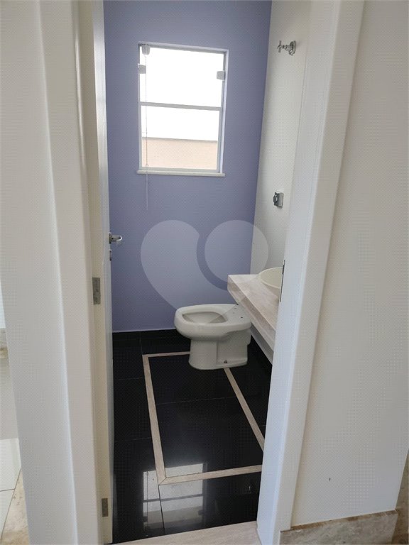Casa para alugar com 3 quartos, sendo 1 suíte, no condomínio Reserva da Mata, Vinhedo - SP