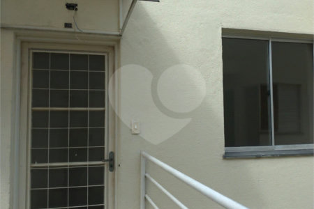 Apartamento à venda com 2 quartos em Cidade Boa Vista, Suzano, SP