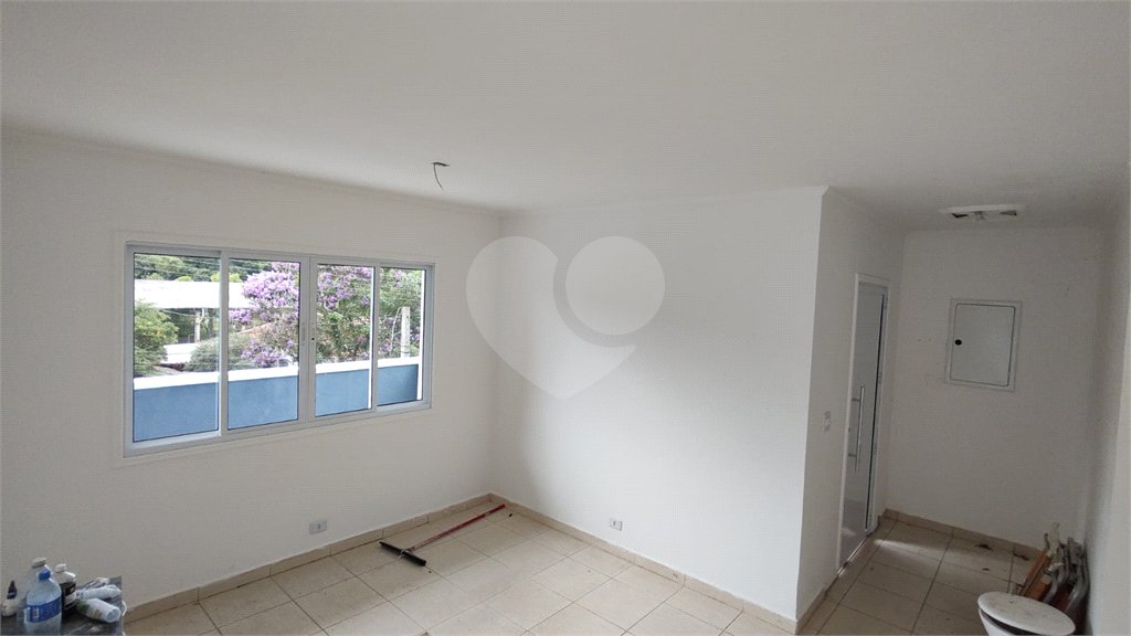 Casa à venda com 3 quartos, sendo 2 suítes,  em Serra da Cantareira, Mairiporã, SP