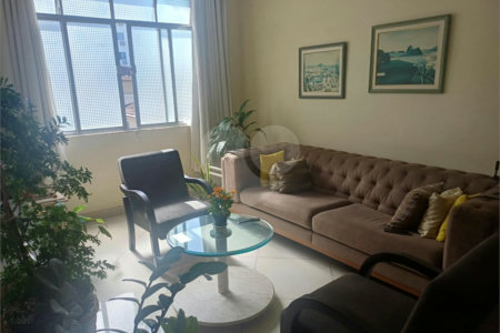 Apartamento à venda com 3 quartos, sendo 1 suíte,  em Maracanã, Rio de Janeiro, RJ