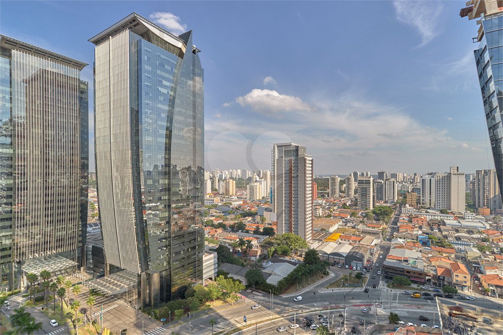 Apartamento à venda com 4 suítes em Chácara Santo Antônio, São Paulo, SP