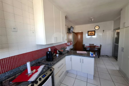 Apartamento à venda com 3 quartos, sendo 1 suíte, no Centro, Araraquara, SP