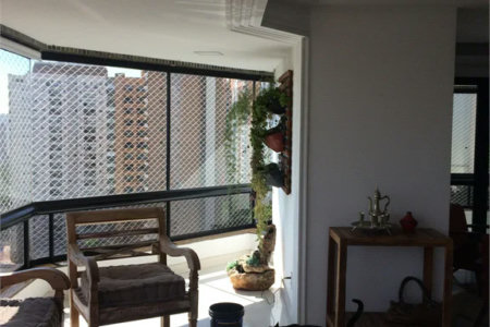 Apartamento à venda com 3 suítes em Vila Suzana, São Paulo, SP