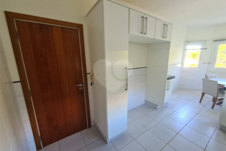 Casa à venda com 3 suítes no condomínio Vinhas da Vista Alegre - Lado Sede, Vinhedo - SP