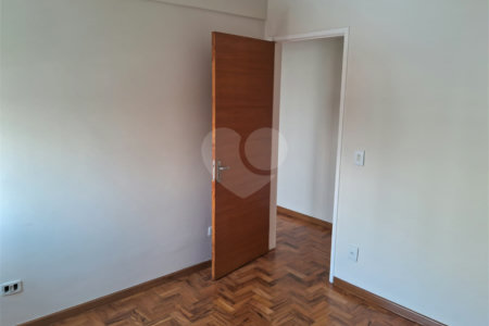 Apartamento à venda com 2 quartos em Vila Olímpia, São Paulo, SP