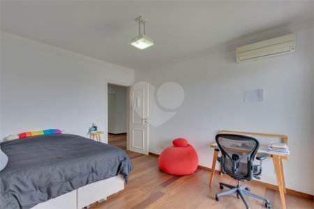 Apartamento à venda com 4 suítes em Alto da Boa Vista, São Paulo, SP