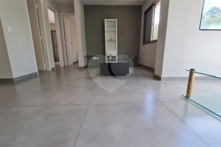 Apartamento para alugar com 2 quartos, sendo 1 suíte,  em Vila Andrade, São Paulo, SP