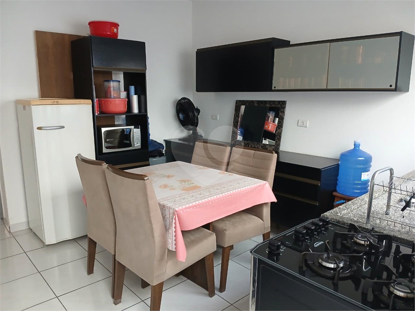 Casa à venda com 2 quartos no condomínio Pátio Boulevard, Poá - SP