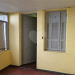Sobrado à venda com 3 quartos em Jardim Paulista, São Paulo, SP