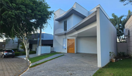 Casa à venda com 4 suítes no condomínio Portal da Vila Rica, Itu - SP