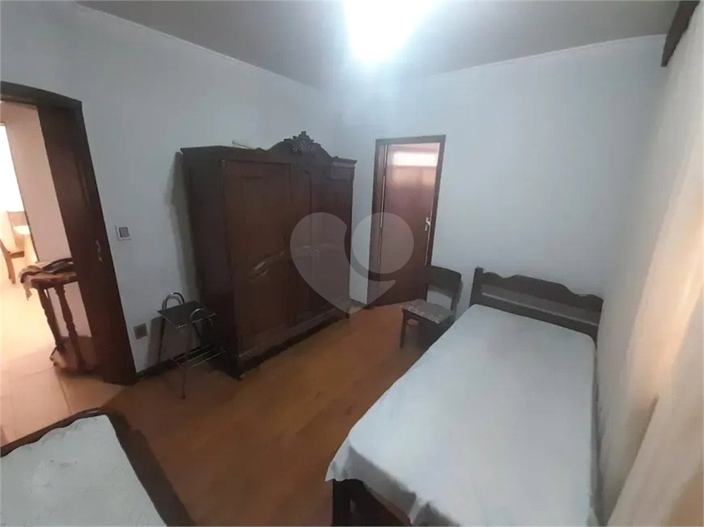 Casa à venda com 3 quartos, sendo 2 suítes,  em Vila Jardini, Sorocaba, SP