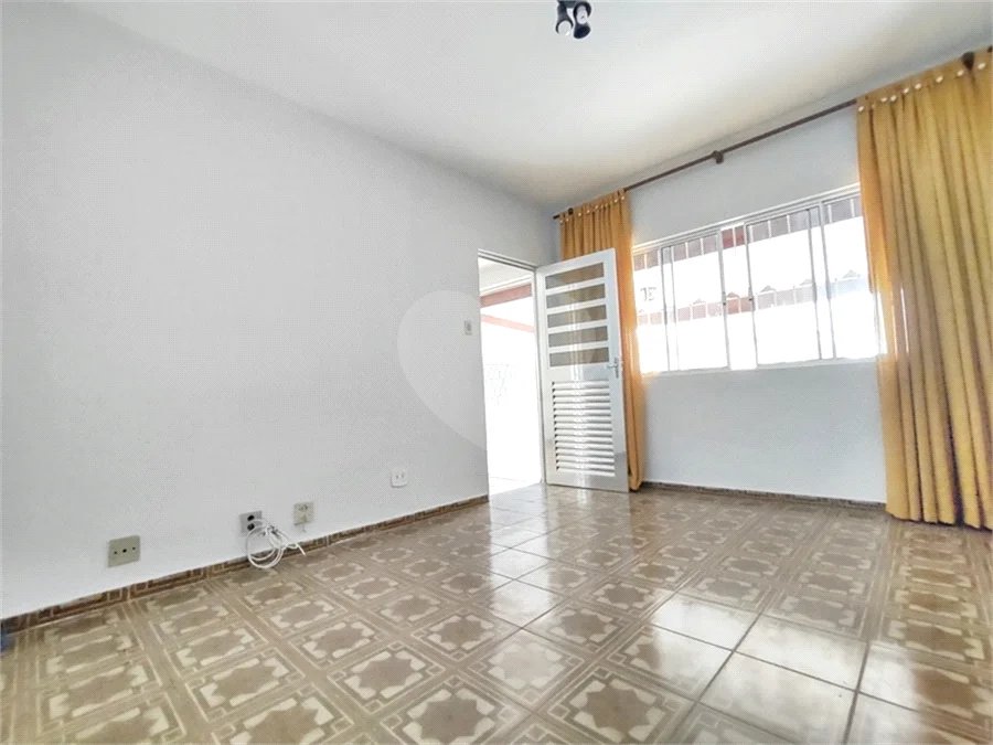 Casa Térrea à venda com 2 quartos em Parque Vitória, São Paulo, SP
