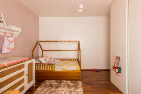Casa Térrea à venda com 3 quartos, sendo 1 suíte, em Planalto Paulista, São Paulo, SP