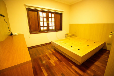 Casa à venda com 3 quartos, sendo 1 suíte, em Jardim Flórida, São Roque, SP