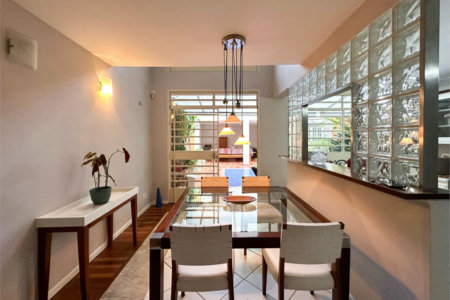 Casa à venda com 3 quartos, sendo 1 suíte, no condomínio Barão do Triunfo, São Paulo - SP