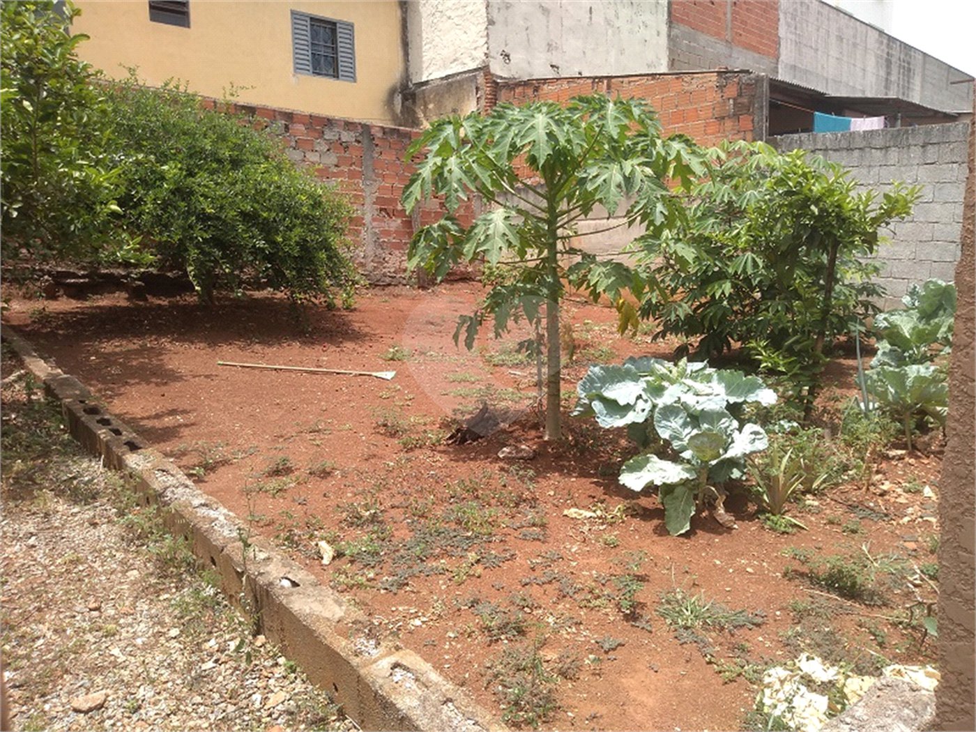 Casa Térrea à venda com 3 quartos em Jardim Alvinópolis, Atibaia, SP