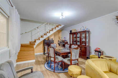 Casa à venda com 3 quartos, sendo 1 suíte, em Jardim Bélgica, São Paulo, SP